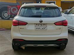 ئێم جی HS